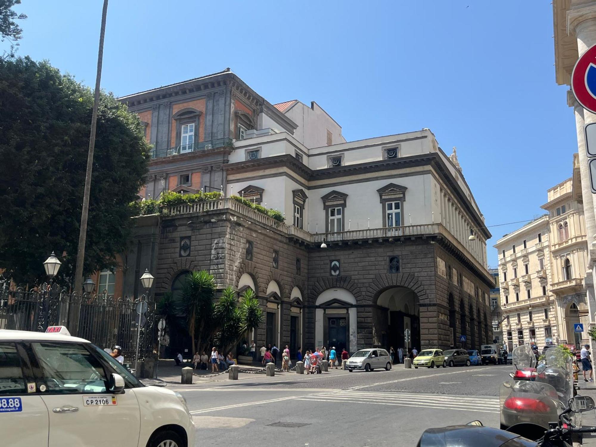 Casetta Piazza Plebiscito Napoli Eksteriør billede
