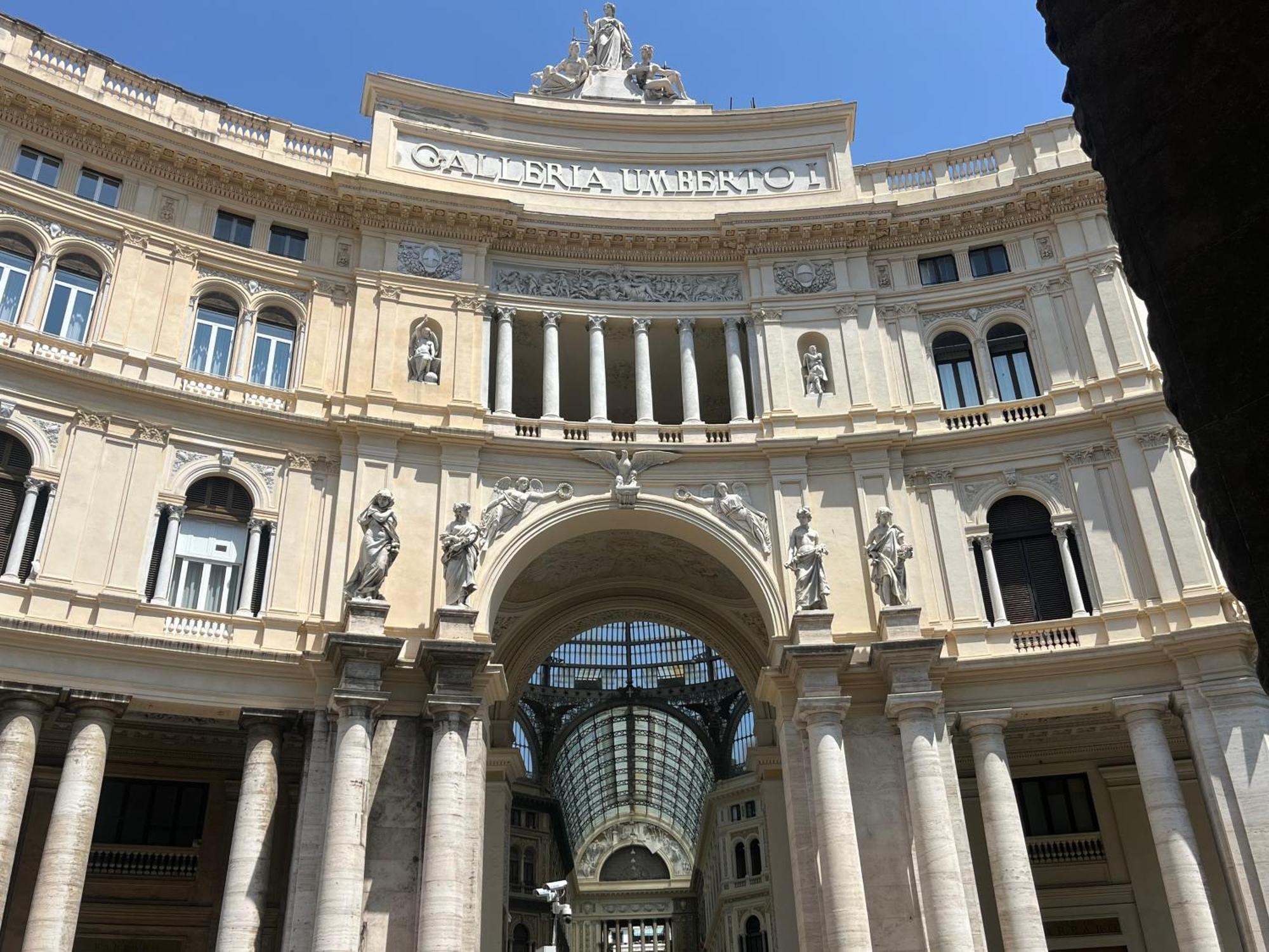 Casetta Piazza Plebiscito Napoli Eksteriør billede