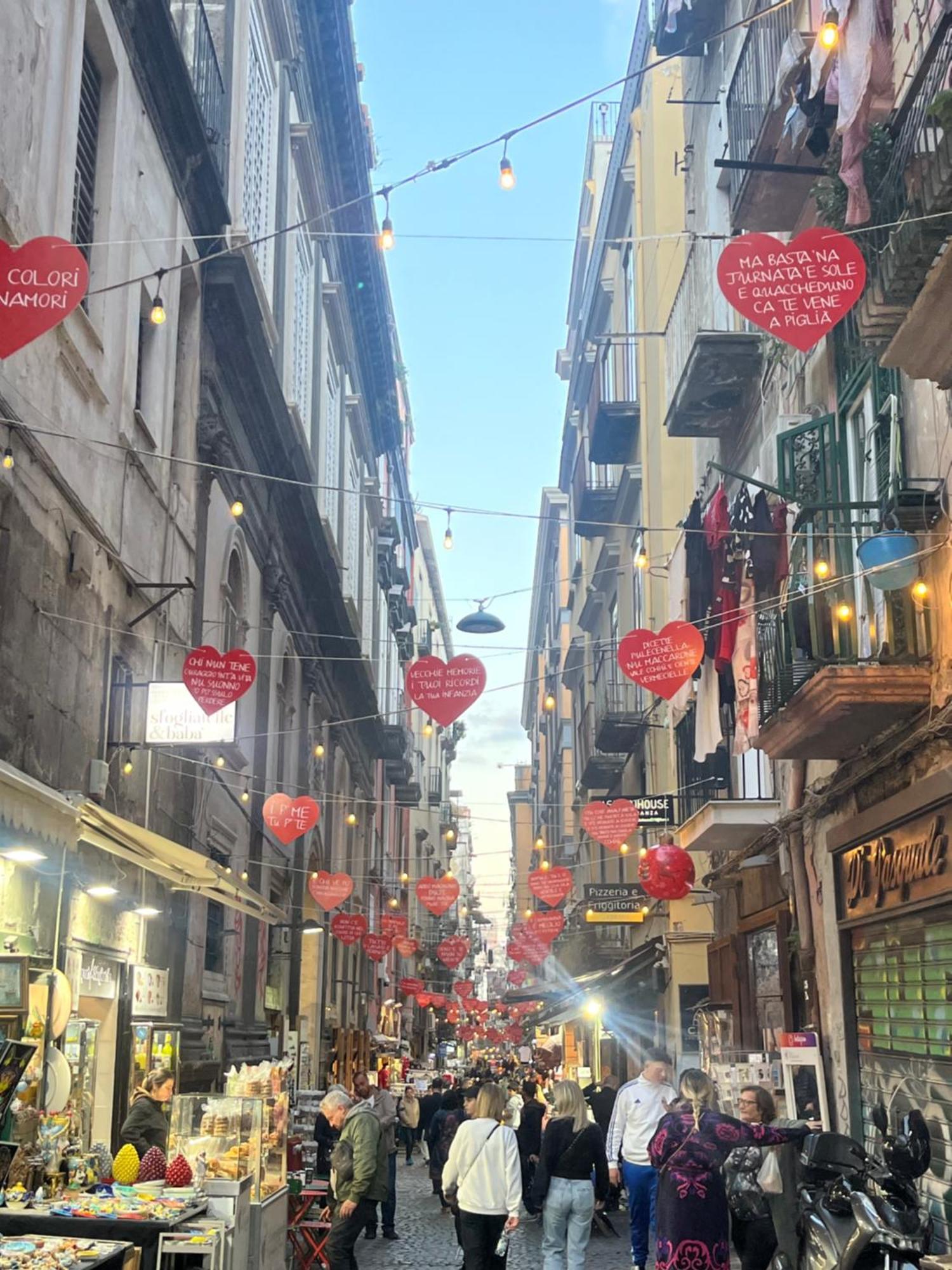 Casetta Piazza Plebiscito Napoli Eksteriør billede